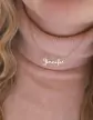 Collier Pr&eacute;nom Typographie Anglaise en Or Personnalisable