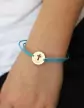 Bracelet Rond Croix Ajour&eacute;e en Or Personnalisable Cordon