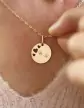 M&eacute;daille Ronde M Ajour&eacute;e Coeurs Empreintes Mains