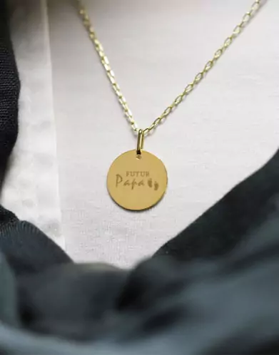 M&eacute;daille Ronde M Futur Papa en Or Personnalisable