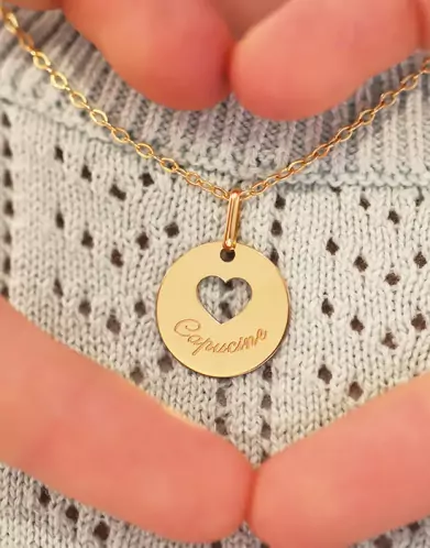 M&eacute;daille Ronde Or C&oelig;ur Ajour&eacute;e Personnalisable