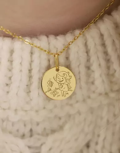 M&eacute;daille Petite Fille Papillons en or - La F&eacute;e Galipette